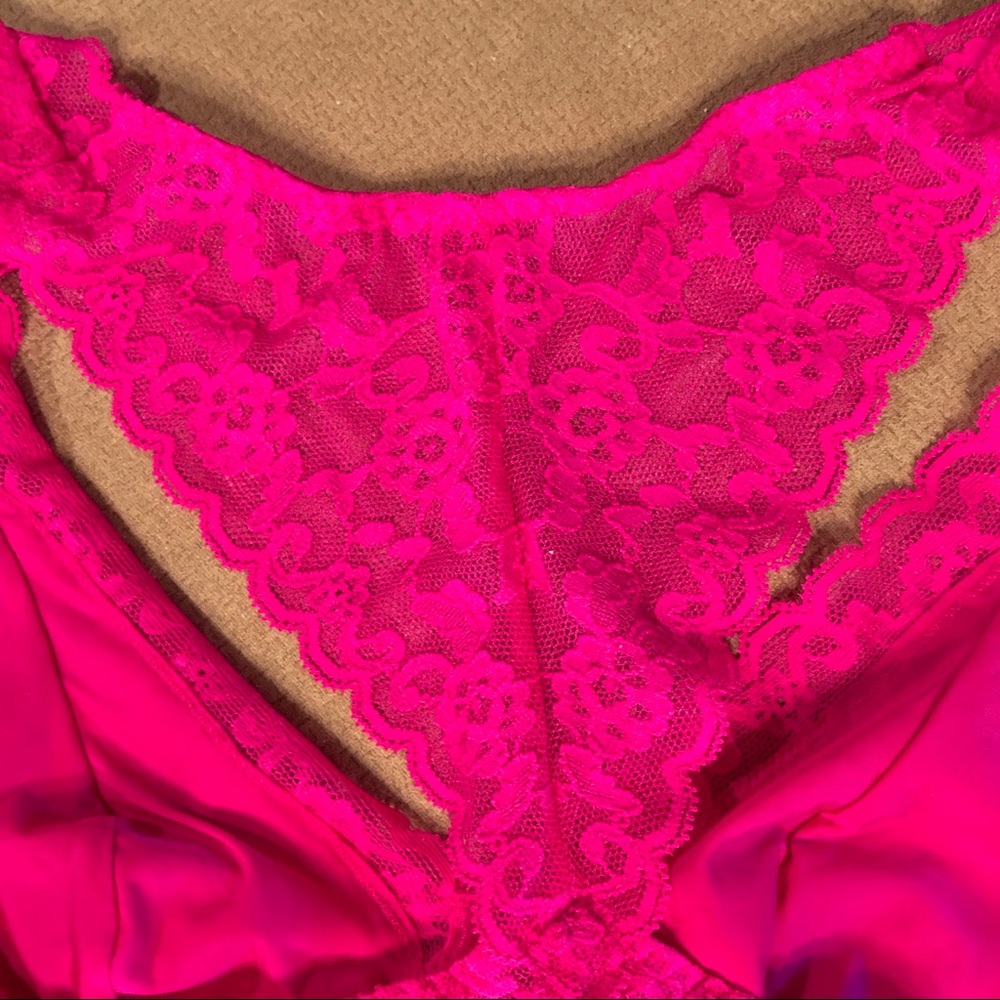 Victorias Secret Fuchsia Lace Racerback Bralette S - Picture 5 of 7